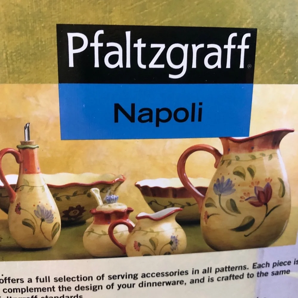 Pfaltzgraff set bowels